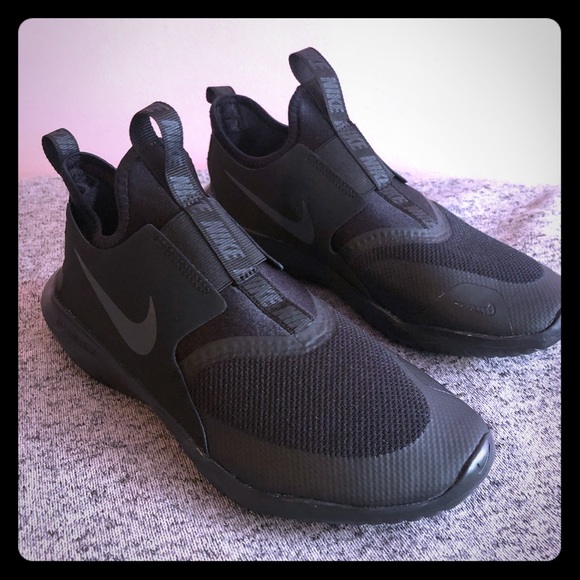 nike boys flex runner